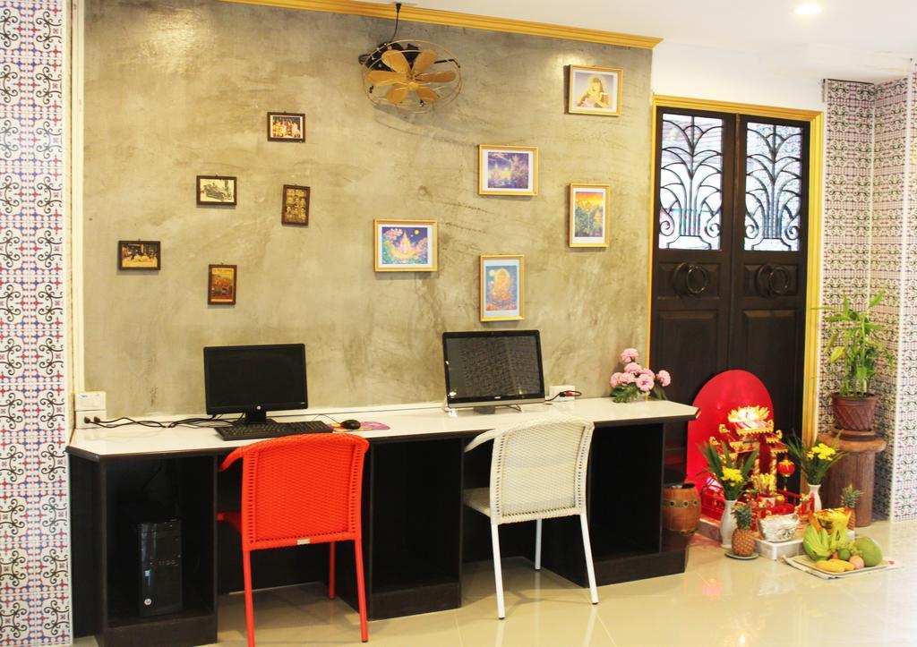 Krabi City Seaview Hotel Buitenkant foto