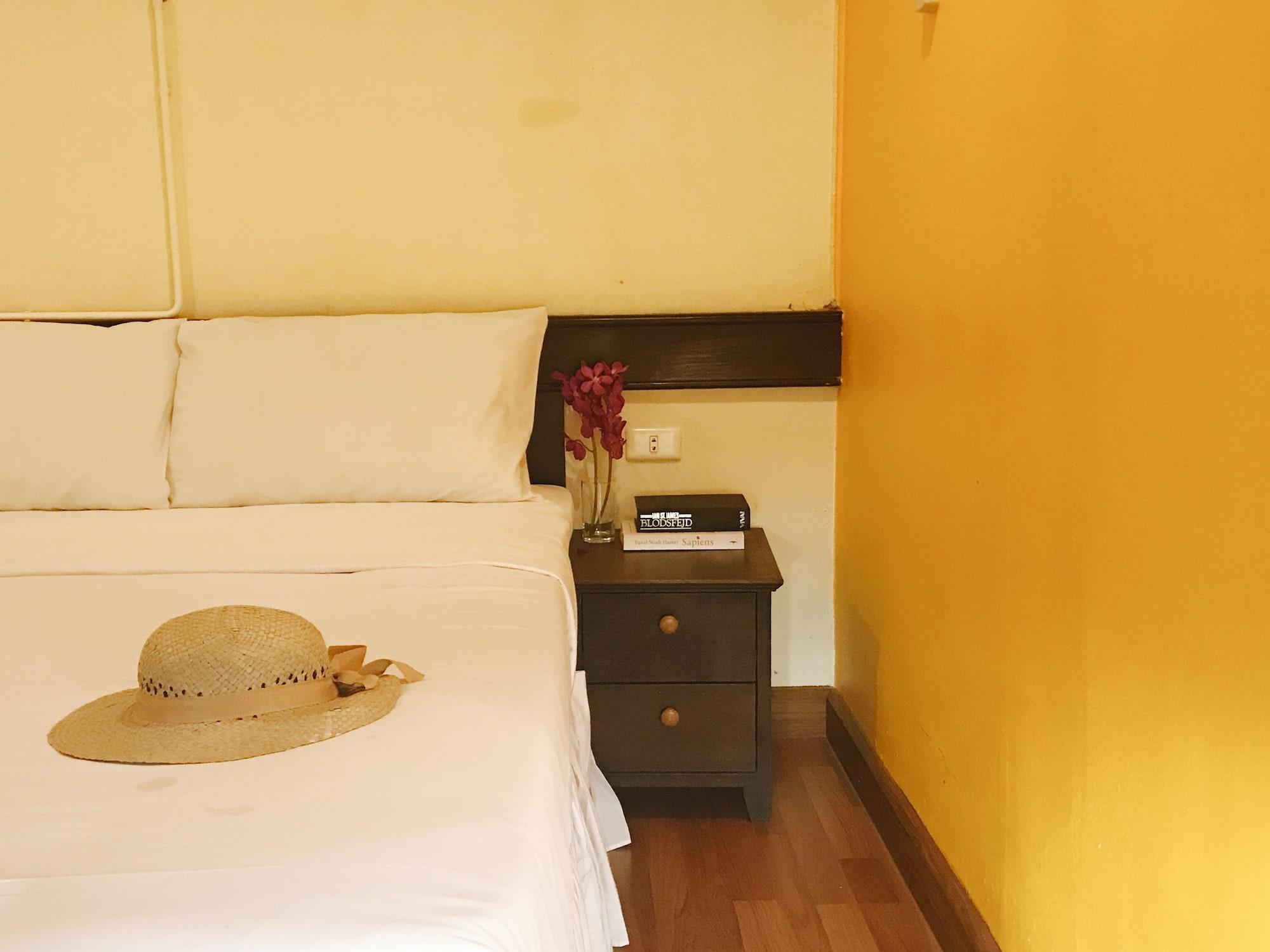 Krabi City Seaview Hotel Buitenkant foto