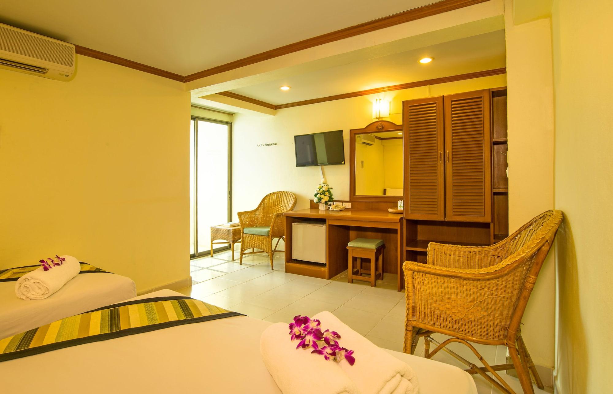 Krabi City Seaview Hotel Buitenkant foto