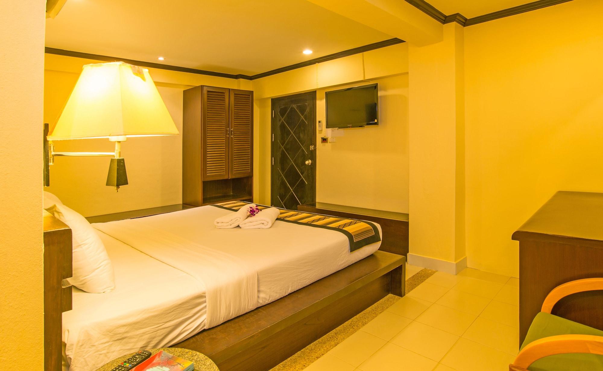 Krabi City Seaview Hotel Buitenkant foto