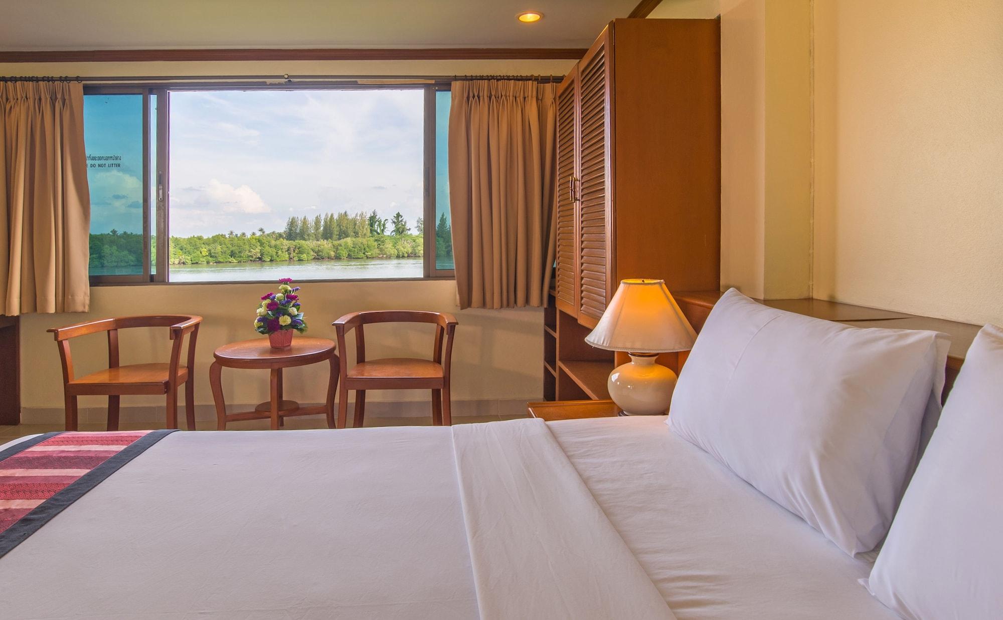 Krabi City Seaview Hotel Buitenkant foto