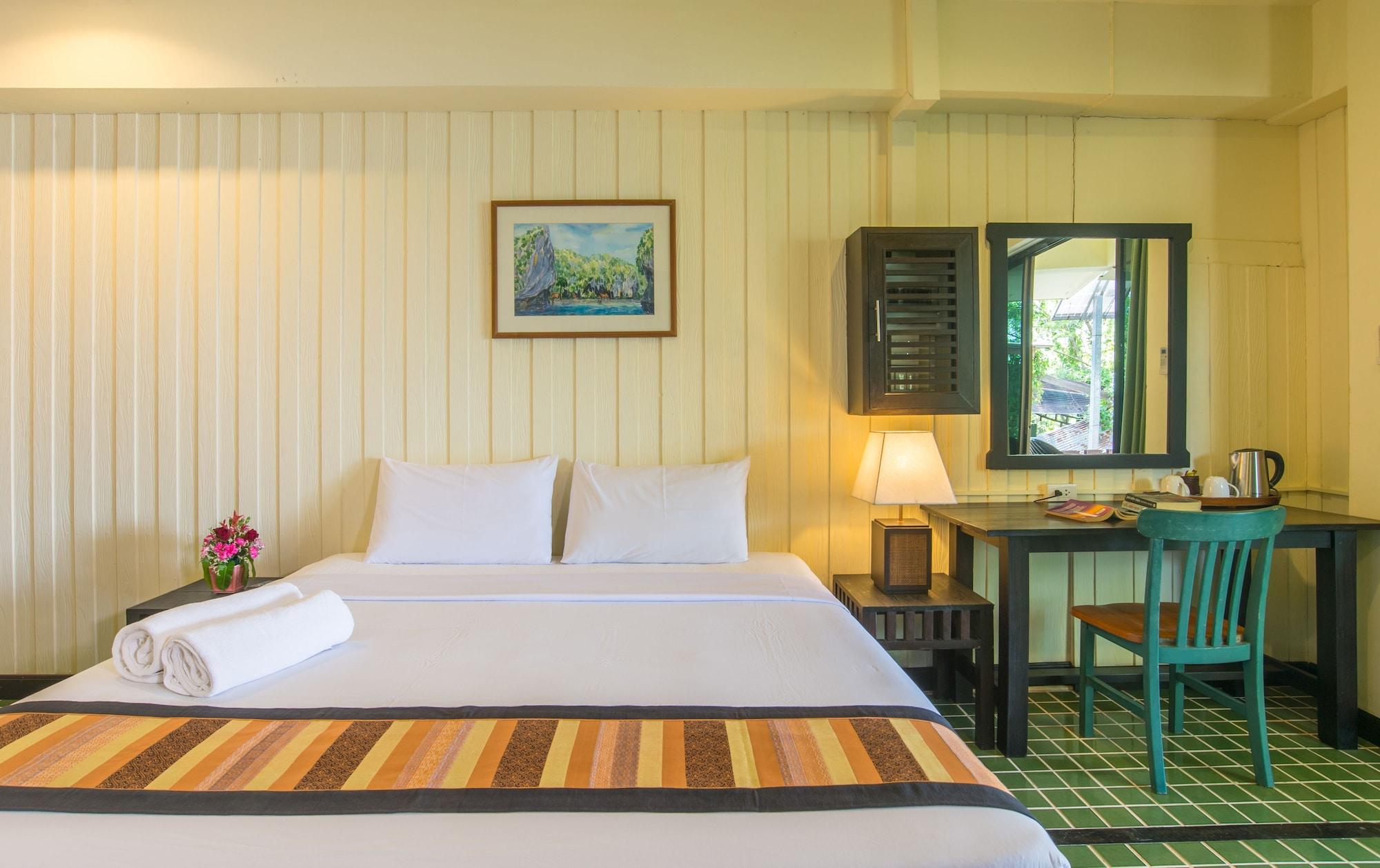 Krabi City Seaview Hotel Buitenkant foto